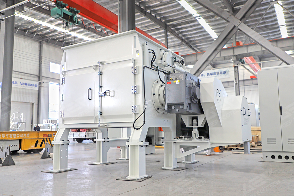 欧版单轴撕碎机